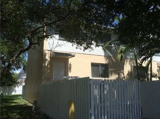 10274 SW 222nd St, Miami, FL 33190