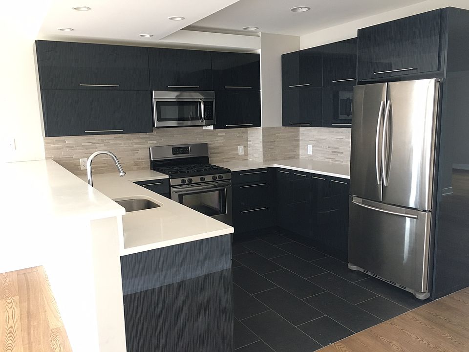 1st image of 820-24 N 3rd St Unit 302