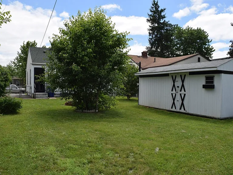 2673 Osceola Ave — Photo 11