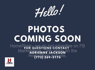 7037 S Crandon Ave #219, Chicago, IL 60649