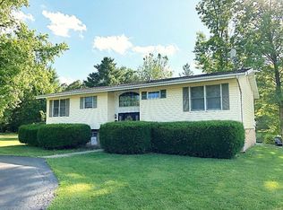709 Pine View St, Ramsey, IL 62080