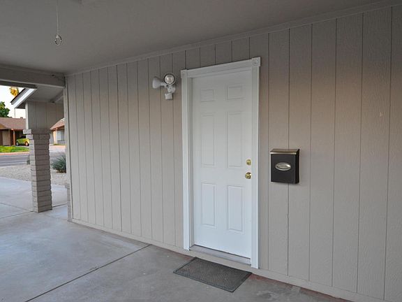 3rd image of 731 E Cornell Dr