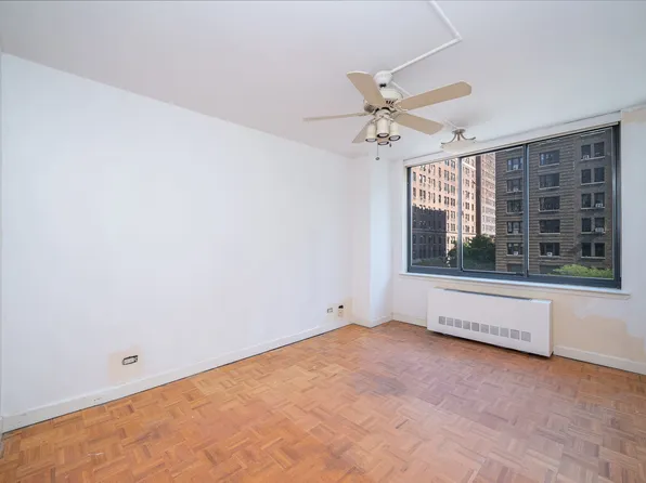 250 West 89th Street image 8 of 21