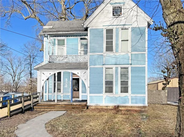 302 E Florence St, Windsor, MO 65360