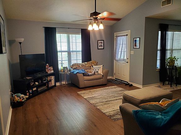 5th image of 3235 Misty Hill Way