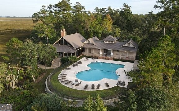 5th image of 31 River Place Dr #C