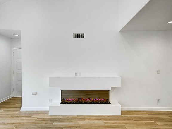 4th image of 23391 Park Sorrento Unit 62