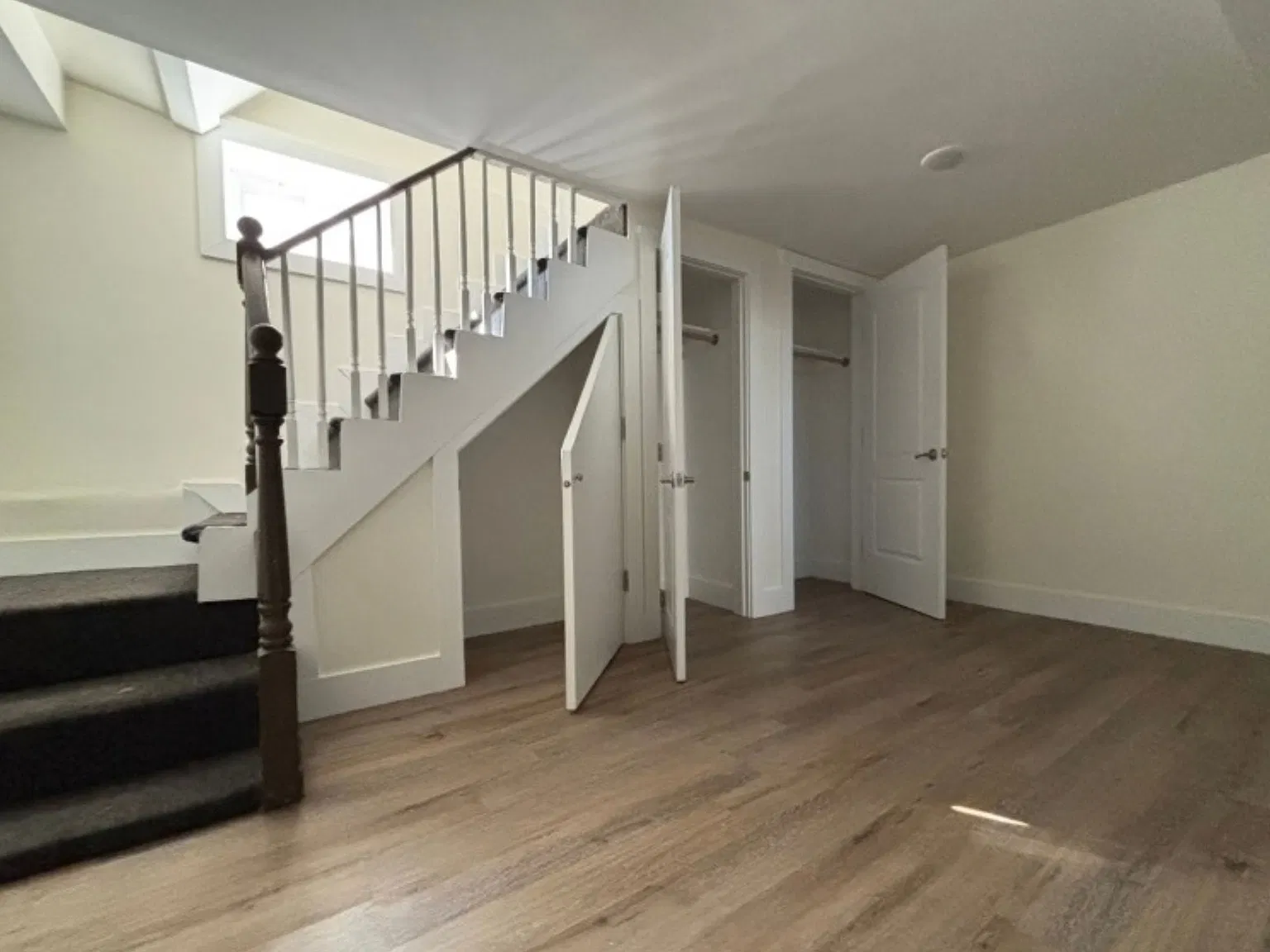 1 bed, $1,899 — Photo 3