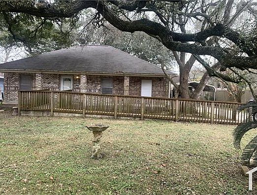 1st image of 2903 Cedar Dr