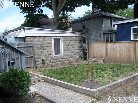 33 Paulina St #2 — Photo 14