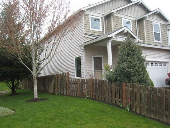 2nd image of 5127 NE Schoeler Cir