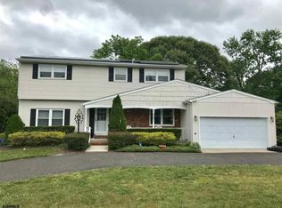 14 Elm Ave, Linwood, NJ 08221