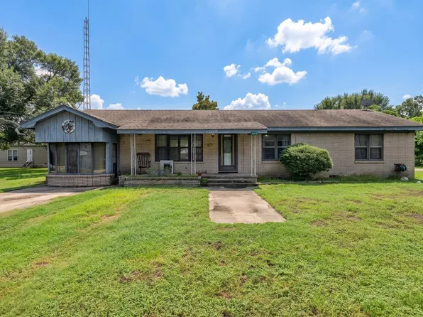 413 3rd St, Somerville, TX 77879