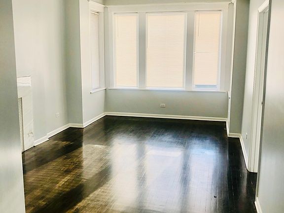 2nd image of 4555 S Wabash Ave APT 2