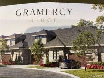7480 Gramercy Cir #46, West Bloomfield, MI, 48322