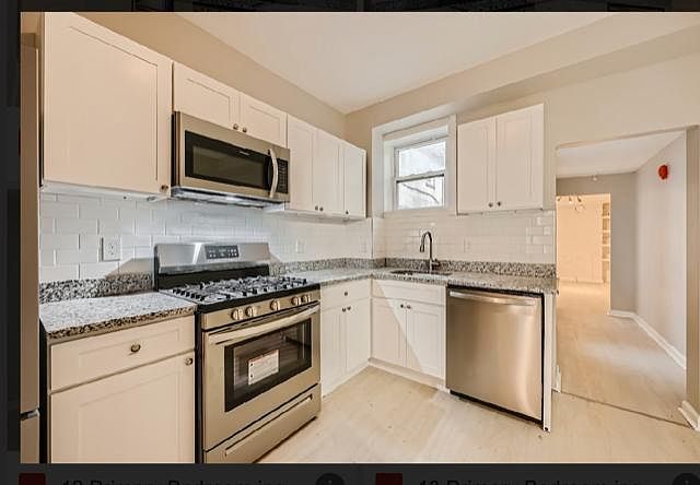1st image of 224 S Ann St