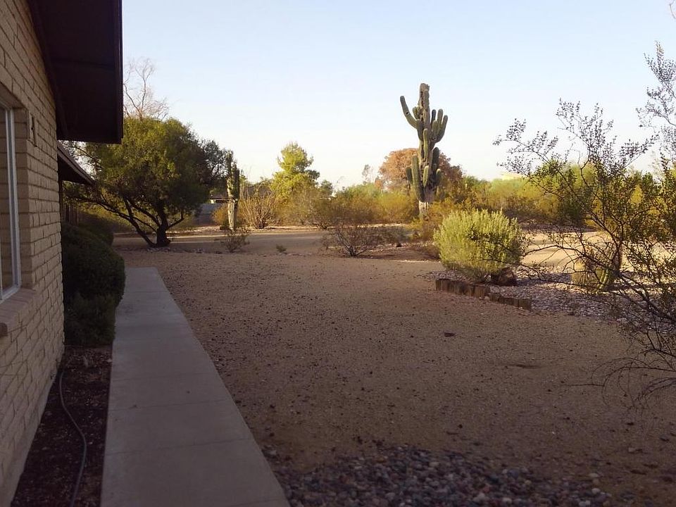 1st image of 10210 N 64th Pl