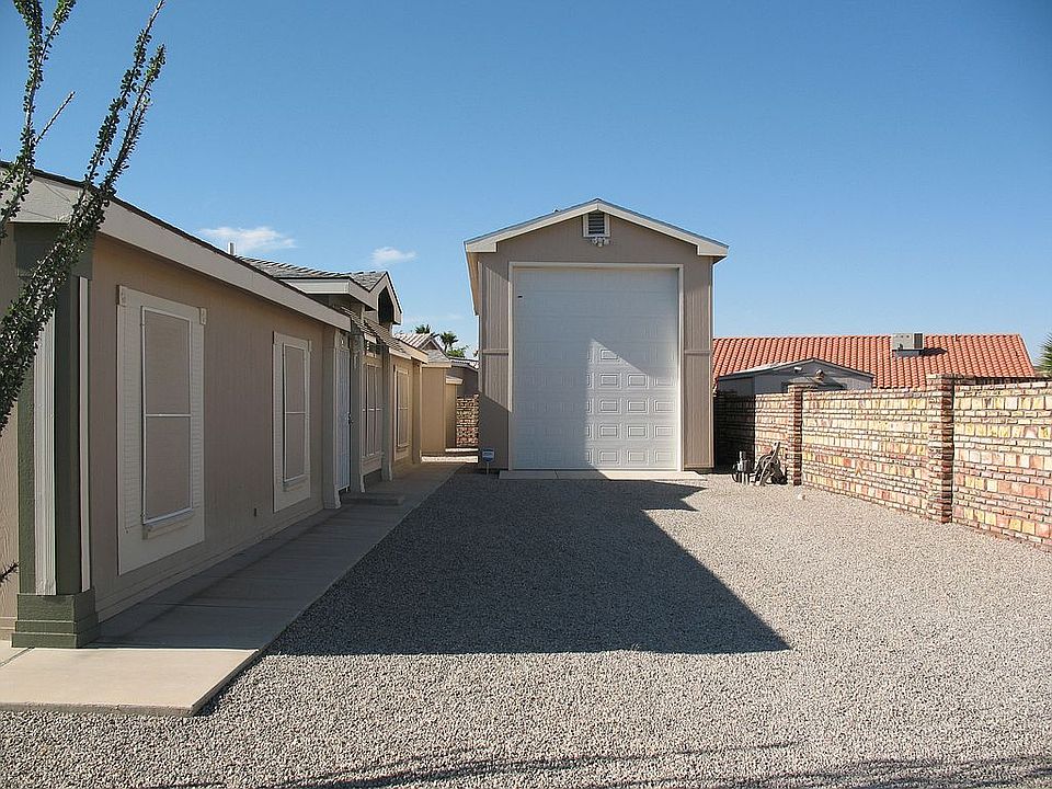 2nd image of 14585 E 52nd St