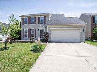 9064 Brookledge Ave NW, North Canton, OH 44720