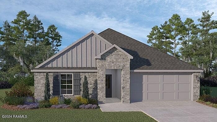 1st image of 302 Crowne Parc Dr