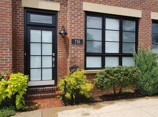 716 N Henry St, Alexandria, VA 22314
