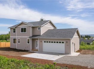 8416 Treevue Rd, Blaine, WA 98230