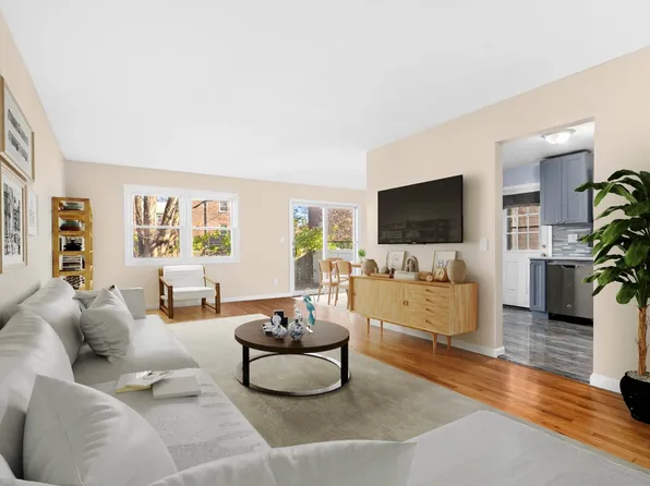 15-47 209th Street image 2 of 11