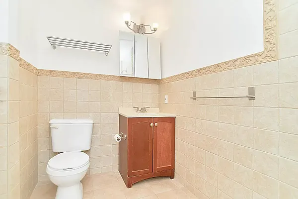 Rented by Living New York | media 9