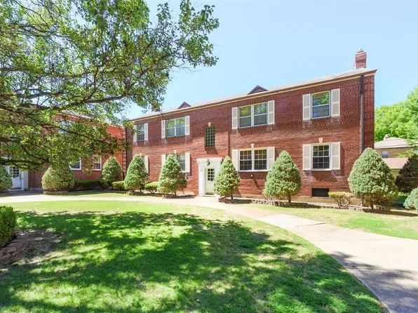 5872 Sunshine Dr Unit 110, Saint Louis, MO 63109