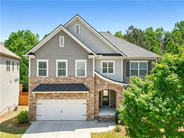 3271 Meadow Lily Ct, Buford, GA 30519