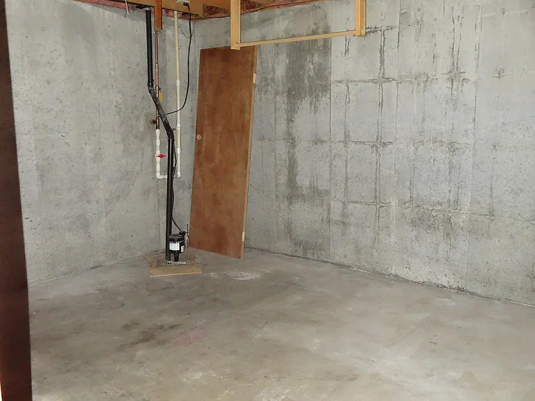 10725 W Texas St — Photo 16