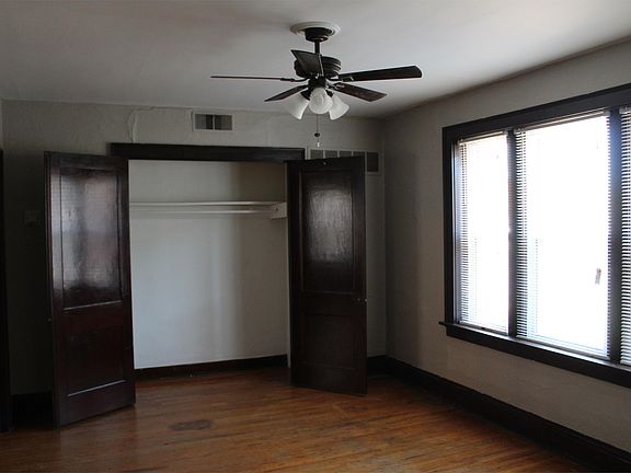 3rd image of 4025 Meramec St APT 8