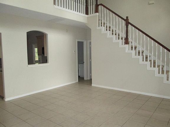3rd image of 22507 Lantana Dr