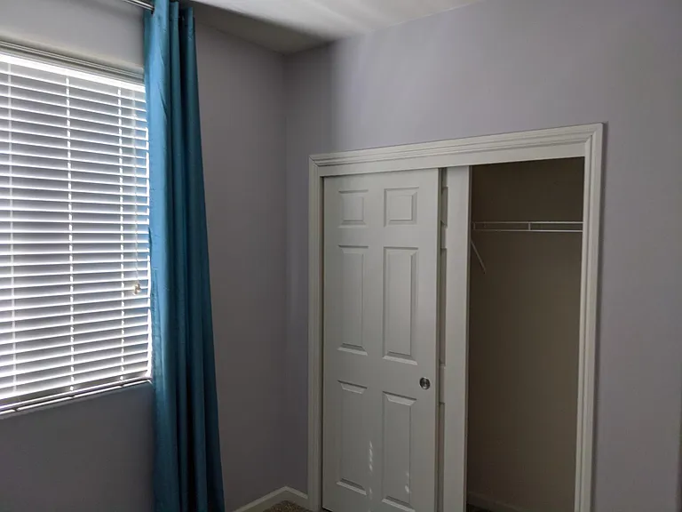 2216 Lombard Ln — Photo 14