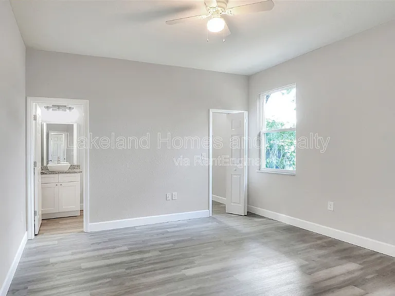 1850 Martin Luther King Jr Blvd — Photo 14