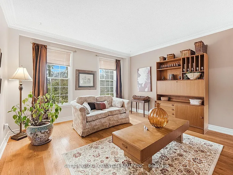 1511 Ifield Rd — Photo 8