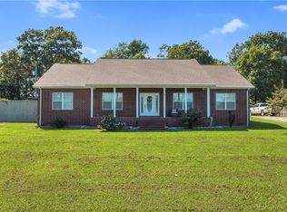 875 James Pl, West Fork, AR 72774