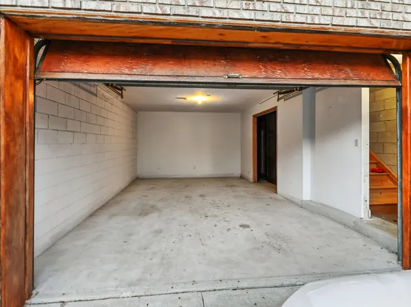 238 Van Nostrand Avenue image 22 of 22