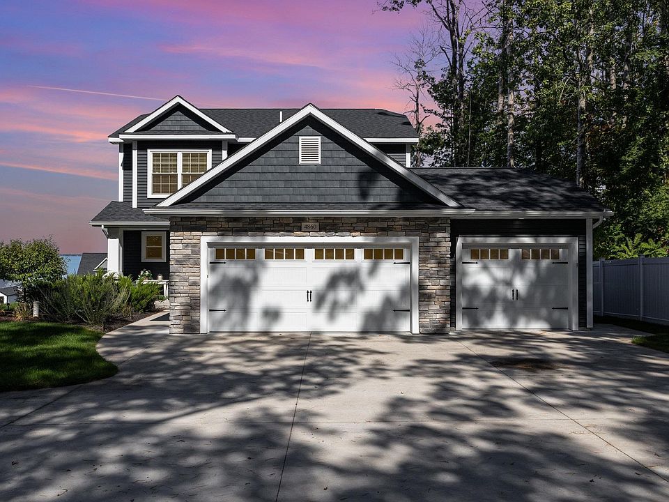 1st image of 4860 W Houghton Lake Dr