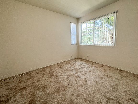 3rd image of 6669 Kelly St