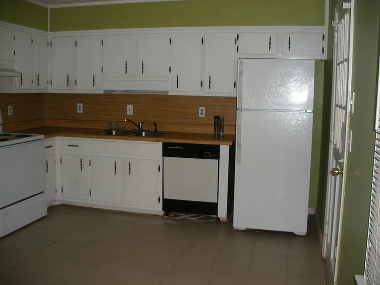 5352 Bishops Cir #A — Photo 3