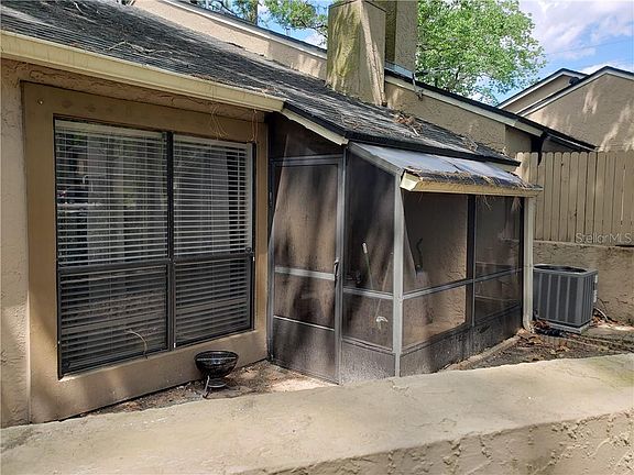 5th image of 940 Douglas 219 Ave