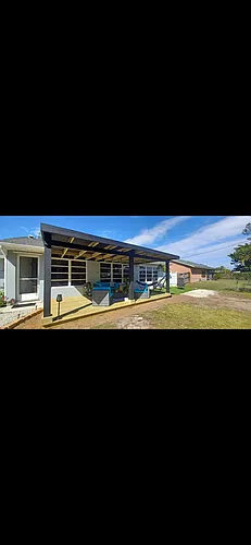 1116 SE Menores Ave Photo 1