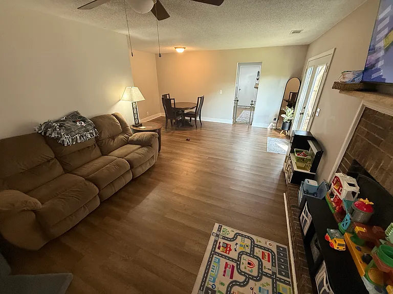 117 Crossbrook Dr — Photo 11
