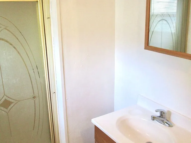 131 Cottage Ln — Photo 20