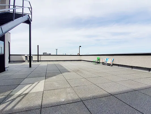 Rented by Sunshine Management Group, LLC | media 10