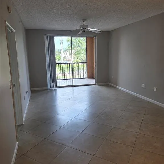 1105 Reserve Ct #201 — Photo 1