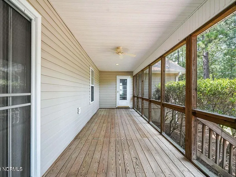 195 Adams Cir — Photo 18
