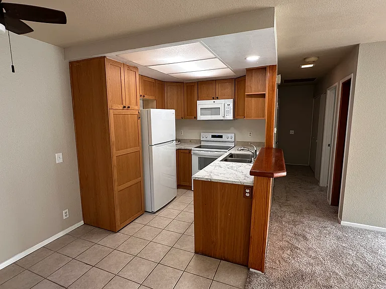 8811 Gilman Dr #D — Photo 8