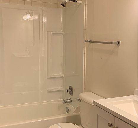 5th image of 4335 Centennial Ct #14510521